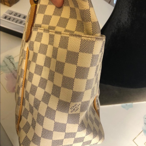 Totally MM - Picture 8 of 12